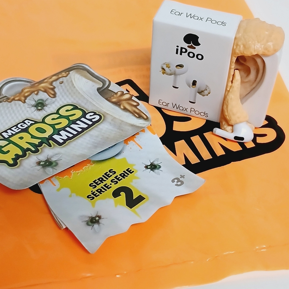 Zuru Mega Gross Minis Series 2 Ipoo Ear Wax Pods